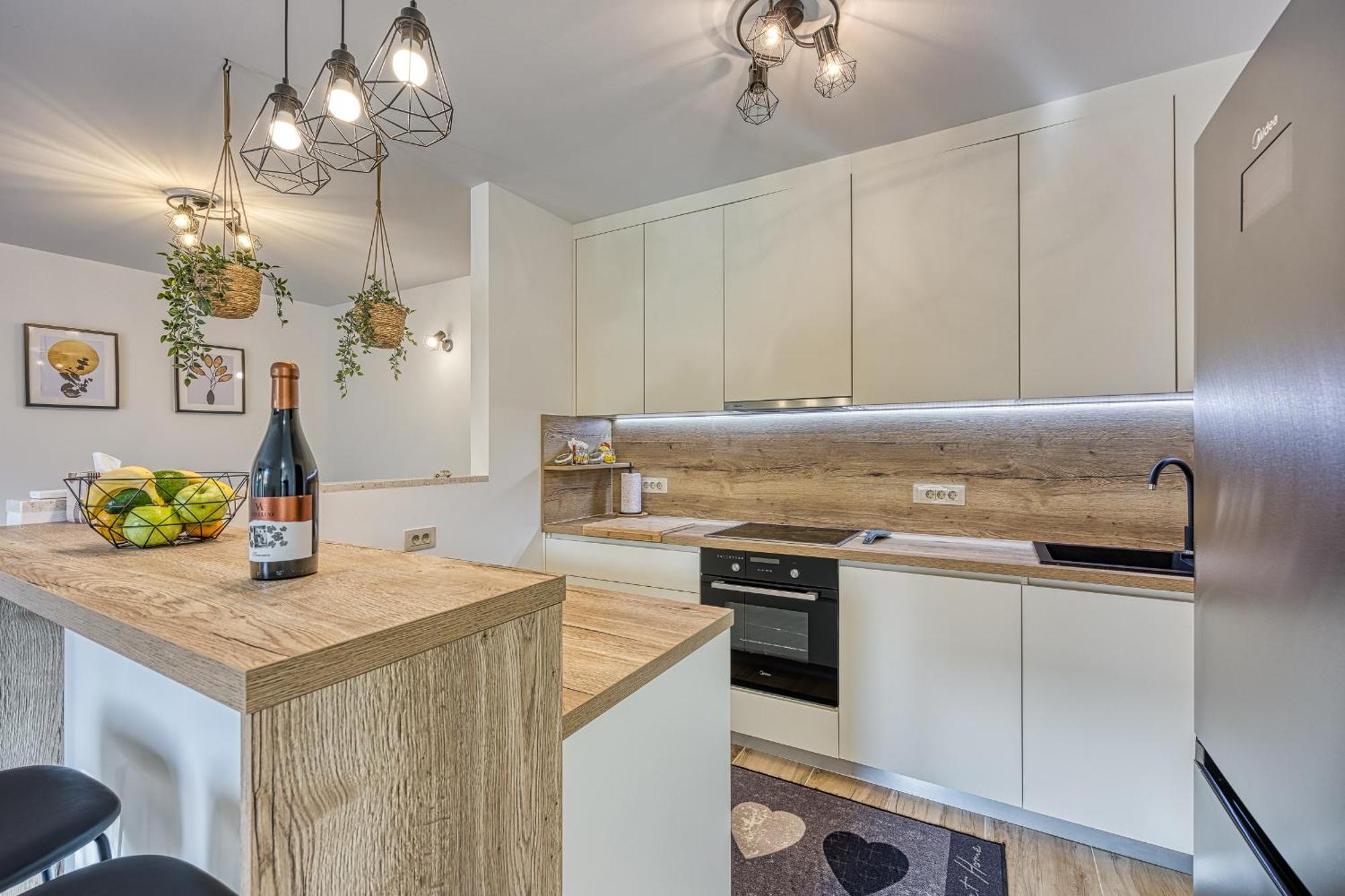 Apartman Center Oasis - Private Parking