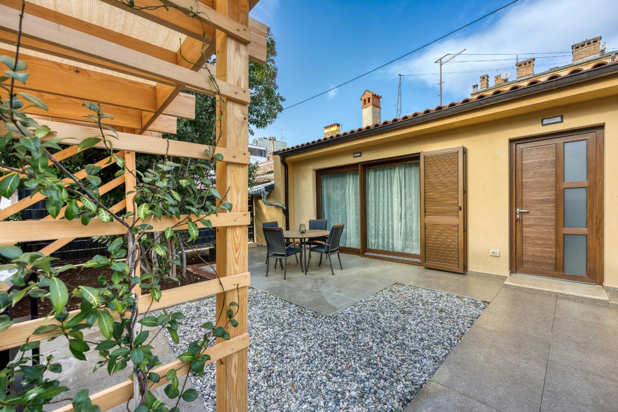 Center Oasis - Private Parking Pula